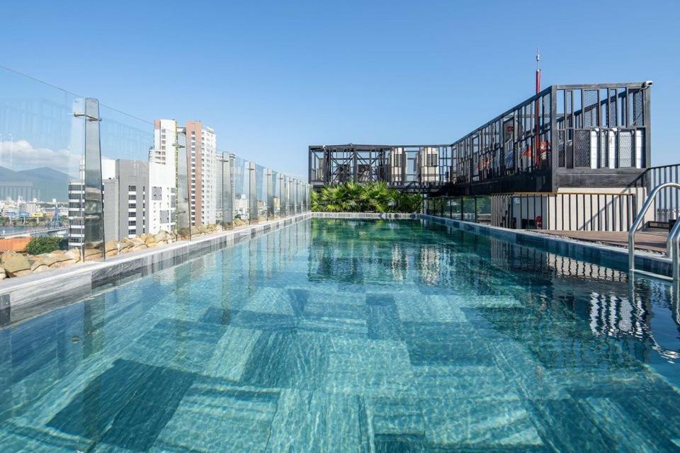 Seahorse Tropical Apartment Da Nang Exterior photo